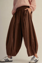 Load image into Gallery viewer, Luxe Contemporary Balloon Pleated Pants