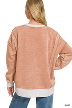 Load image into Gallery viewer, Fleece Acid Washed Contrast Trim Pullove