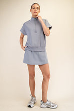 Load image into Gallery viewer, MODAL SCUBA QUARTER ZIP SHORT SLEEVE TOP
