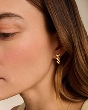 Load image into Gallery viewer, HEART LINK EARRINGS | Gold Coated | 3//4