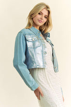 Load image into Gallery viewer, FOILED DENIM CROP JACKET
