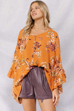 Load image into Gallery viewer, Leaf Printed V-neckline Tunic Top
