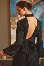 Load image into Gallery viewer, Pearl Trim Lovely Formal Crop Blouse
