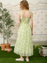 Load image into Gallery viewer, Floral Shirred Bodice Sleeveless Midi Dr
