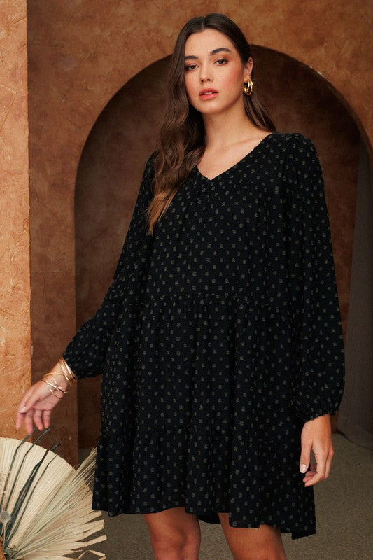 Dotted Jacquard Tired Dress