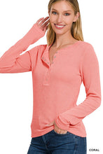 Load image into Gallery viewer, TEXTURED LINE SNAP BUTTON FRONT LONG SLEEVE HENLEY
