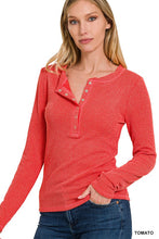 Load image into Gallery viewer, TEXTURED LINE SNAP BUTTON FRONT LONG SLEEVE HENLEY
