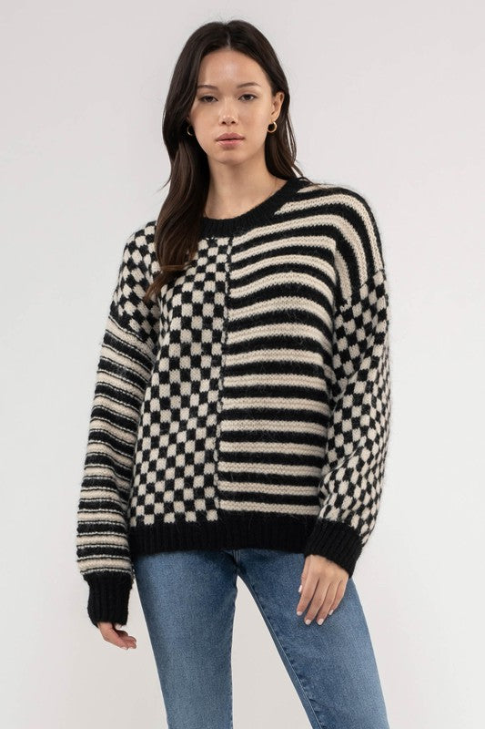 CHECKERED CREW KNIT SWEATER