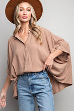 Load image into Gallery viewer, PINSTRIPE DOLMAN SHIRT
