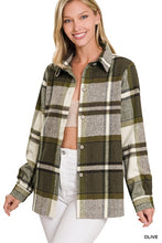 Load image into Gallery viewer, YARN DYED PLAID SHACKET
