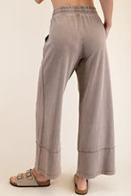 Load image into Gallery viewer, PLUS Cropped Wide Pant
