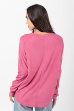 Load image into Gallery viewer, PLUS SIZE Dolman Sleeve Oversized Top
