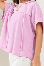 Load image into Gallery viewer, Contrast Raw Edge Detailed Hoodie
