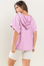 Load image into Gallery viewer, Contrast Raw Edge Detailed Hoodie

