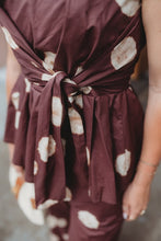 Load image into Gallery viewer, Polka dot strapless top featuring self-t
