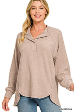 Load image into Gallery viewer, BRUSHED MELANGE HACCI OVERSIZED HENLEY
