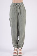 Load image into Gallery viewer, Washed Woven Crinkle Gauze Cargo Pants
