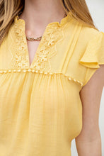Load image into Gallery viewer, Lace Trim Split Neck Ruffle Sleeve Blous
