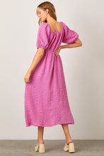 Load image into Gallery viewer, TEXTURED WOVEN PUFF SLEEVE MIDI DRESS
