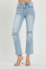 Load image into Gallery viewer, HIGH RISE VINTAGE WASHED STRAIGHT LEG JEANS
