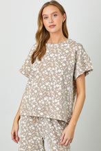 Load image into Gallery viewer, Floral Knit Jacquard Top (part of a set)
