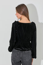 Load image into Gallery viewer, VELVET SQUARE NECK LONG SLEEVE
