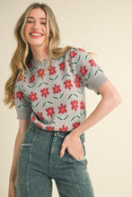 Load image into Gallery viewer, SHORT SLEEVE FLORAL KNIT SWEATER
