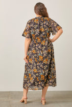 Load image into Gallery viewer, PLUS FLORAL MIDI DRESS
