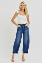 Load image into Gallery viewer, High Rise Barrel Jeans
