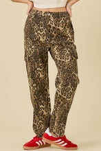 Load image into Gallery viewer, WASHED LEOPARD DENIM STRAIGHT CARGO PANT
