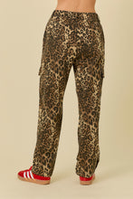 Load image into Gallery viewer, WASHED LEOPARD DENIM STRAIGHT CARGO PANT
