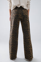 Load image into Gallery viewer, LEOPARD PRINT PANTS
