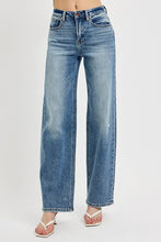 Load image into Gallery viewer, HIGH RISE WIDE LEG BAGGY JEANS
