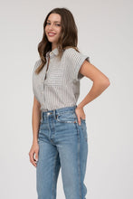Load image into Gallery viewer, Short Sleeve Striped Button Up Shirt

