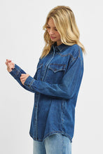 Load image into Gallery viewer, Western Yoke Style Relaxed Fit Denim Shirt
