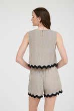 Load image into Gallery viewer, Stripe Wave Hem Sleeveless Top
