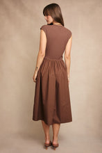 Load image into Gallery viewer, Round Neck Sleeveless Knit Top Midi Dres
