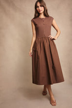 Load image into Gallery viewer, Round Neck Sleeveless Knit Top Midi Dres
