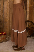 Load image into Gallery viewer, Contrast Lace Trim Smocked Waist Midi Sk
