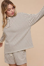 Load image into Gallery viewer, Soft Brushed Pin Stripe Knit Pullover &amp;
