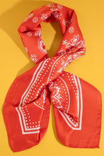 Load image into Gallery viewer, Light Paisley Design Square Bandana Scar
