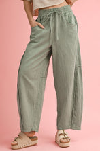 Load image into Gallery viewer, Mélange Texture Serene Pants

