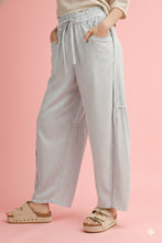 Load image into Gallery viewer, Mélange Texture Serene Pants
