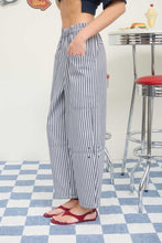 Load image into Gallery viewer, Stripe Pocket Detail Wide Leg Pants
