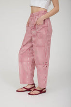 Load image into Gallery viewer, Stripe Pocket Detail Wide Leg Pants
