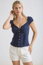 Load image into Gallery viewer, Sweetheart Neck Pintuck Detail Button Do
