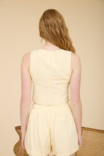 Load image into Gallery viewer, V Neck Sleeveless Button Down Linen Vest
