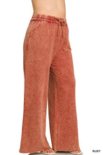 Load image into Gallery viewer, Plus Washed French Terry Sweatpants
