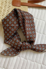 Load image into Gallery viewer, Cotton Linen Print Square Scarf
