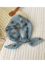 Load image into Gallery viewer, Cotton Linen Print Square Scarf
